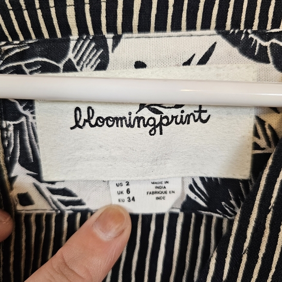 Bloomingprint Anthropologie Floral Adrienne Puff Sleeved Flounced Midi Dress - Picture 6 of 13